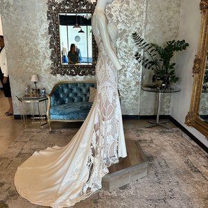 (Never Worn) Casablanca Wedding Dress